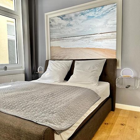 Geraeumiges City-Apartment Mit 2 Badezimmer Und Parkplaetzen D46-Og Oldenburg Zewnętrze zdjęcie